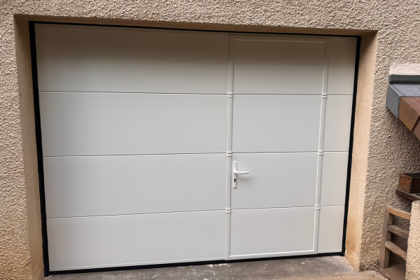  - <p>Porte de garage sectionnelle - 91590 Cerny</p>